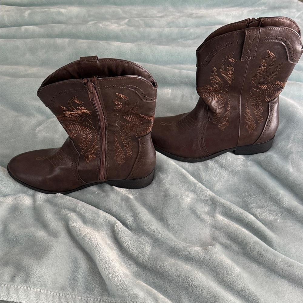 Dream Pairs Brown Kids Cowboy Boots - Picture 7 of 11
